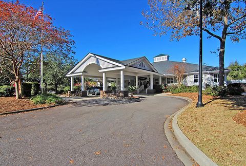 A home in North Charleston