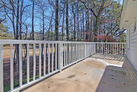 A home in North Charleston