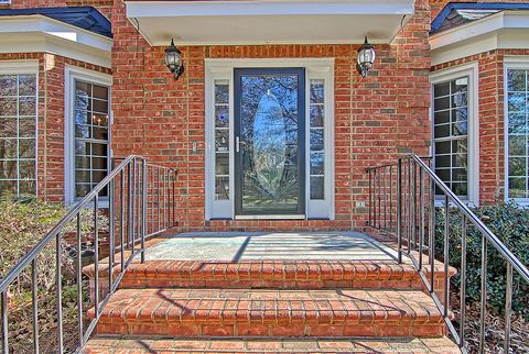 A home in North Charleston