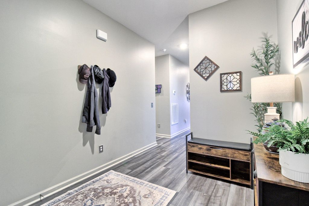 Photo of 464 Pender Woods Drive, Summerville, SC 29486 (MLS # 26006349)