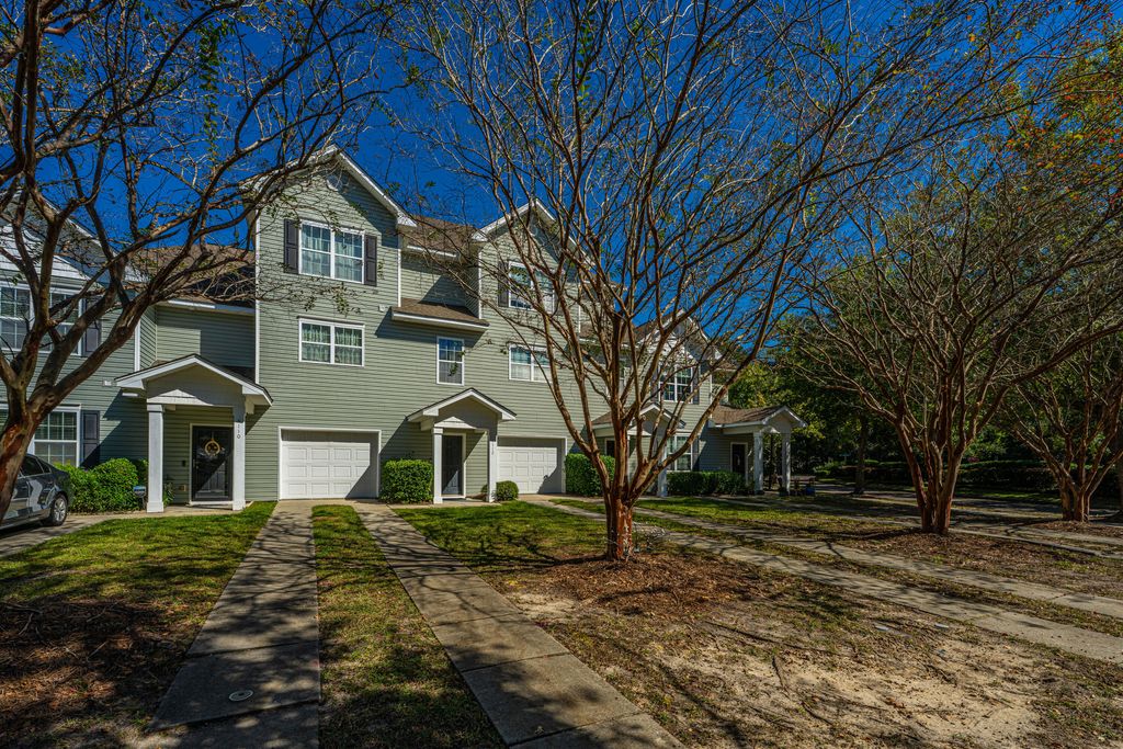 Photo of 4112 Veritas Street, Charleston, SC 29414 (MLS # 25029316)