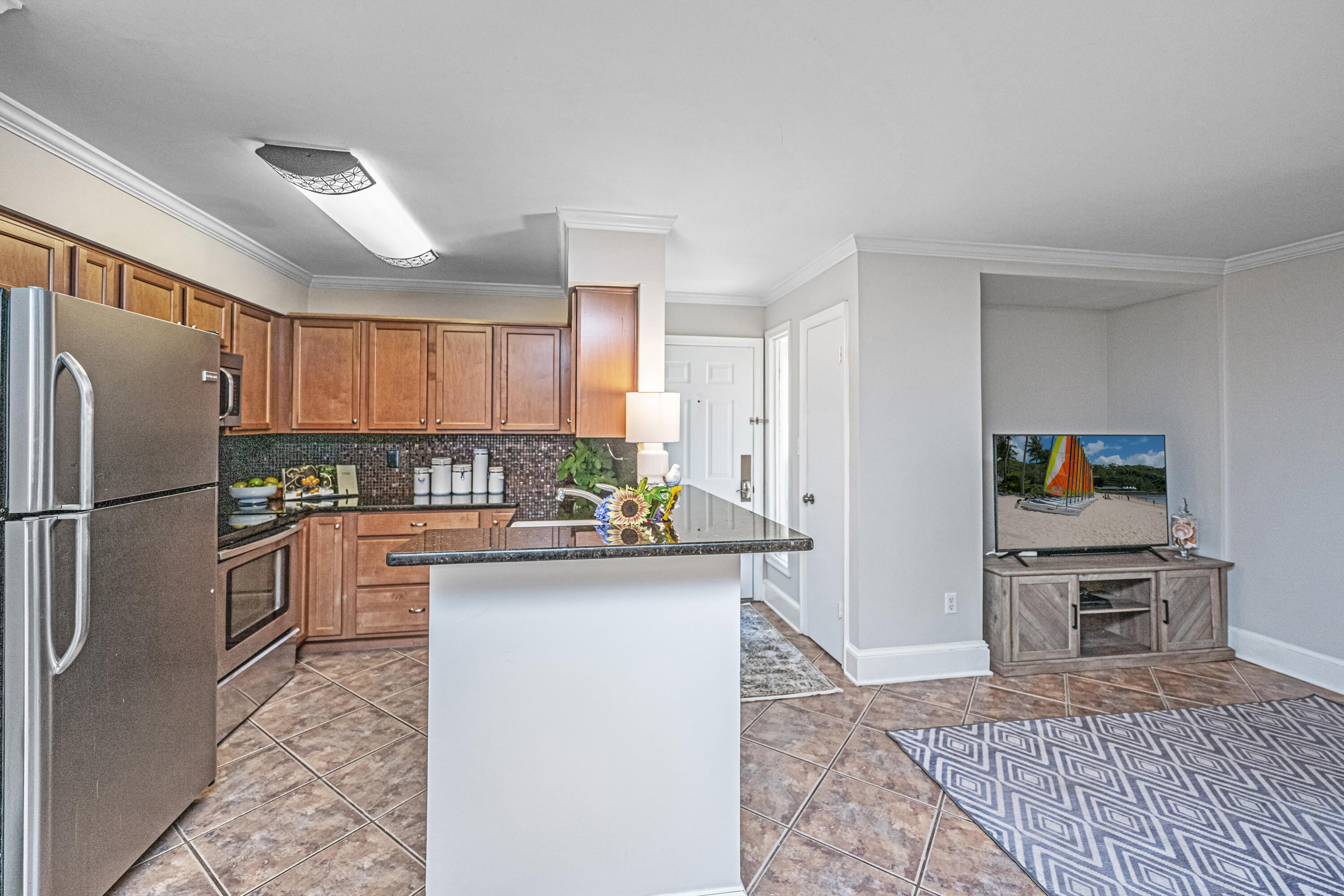 1054 Anna Knapp Boulevard 3a