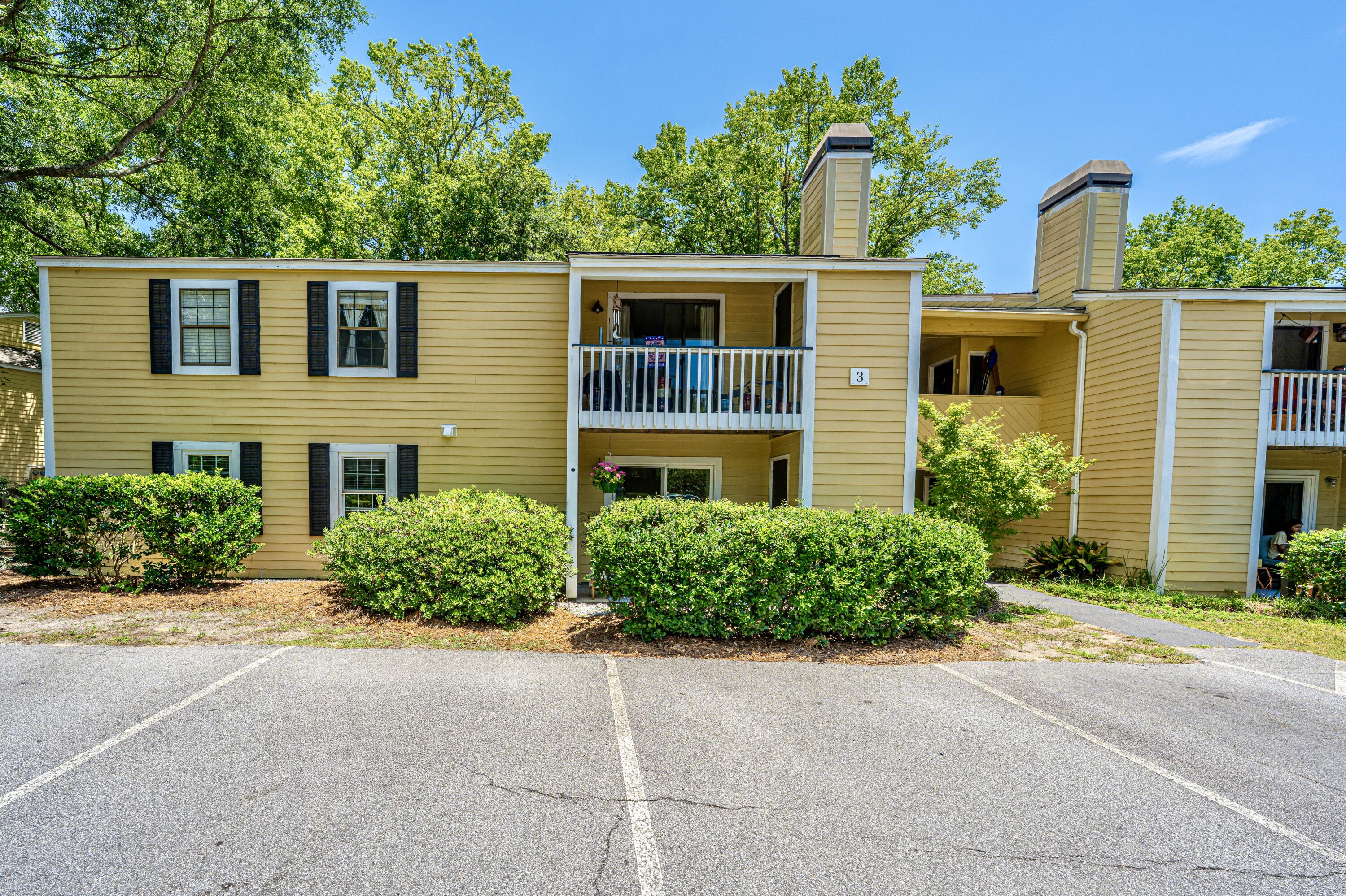 1054 Anna Knapp Boulevard 3a