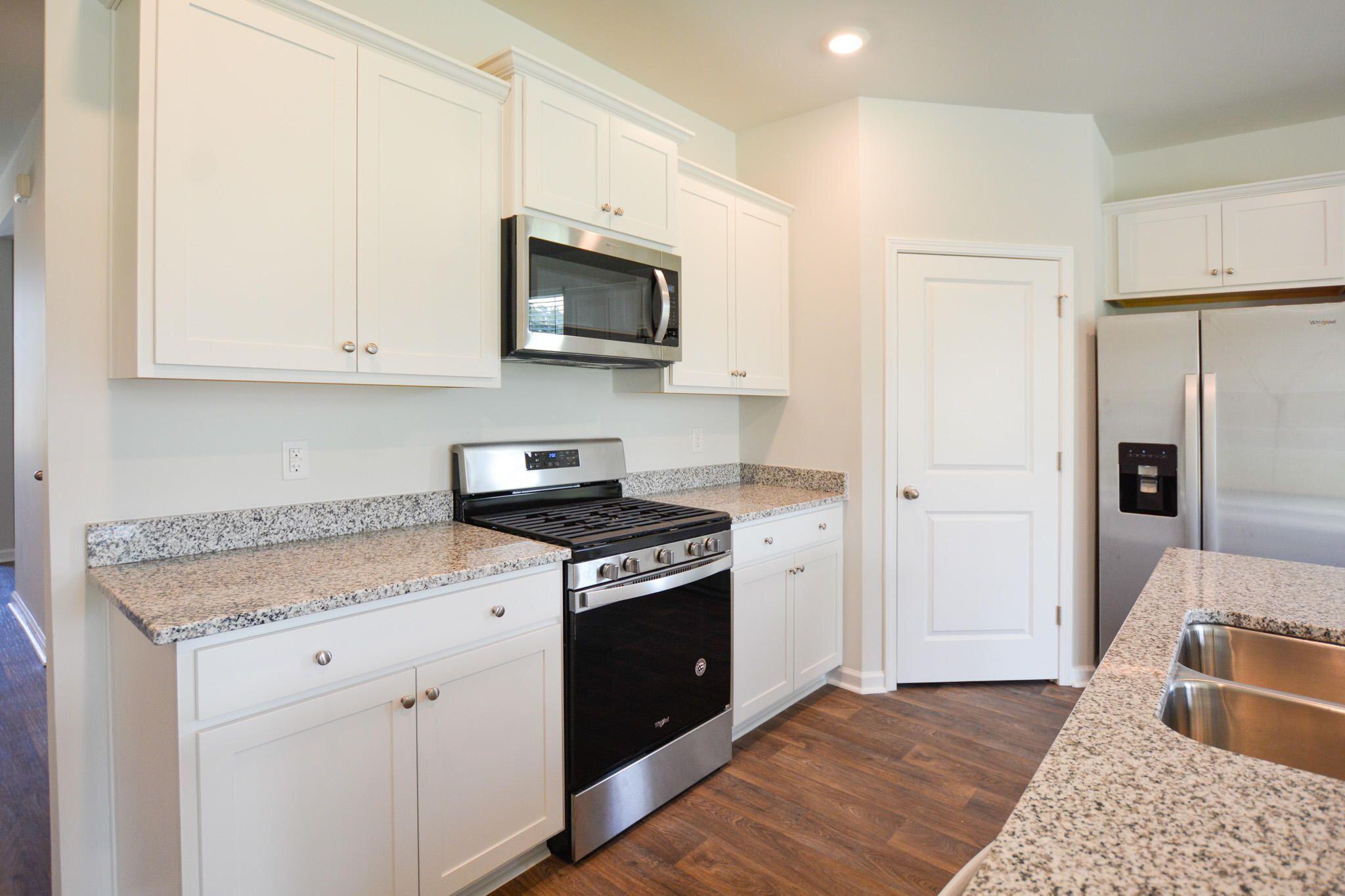 411 Zenith Boulevard