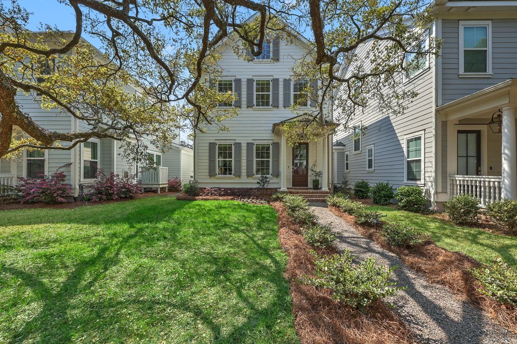 Photo of 1034 Avenue Of Oaks, Charleston, SC 29407 (MLS # 26008550)