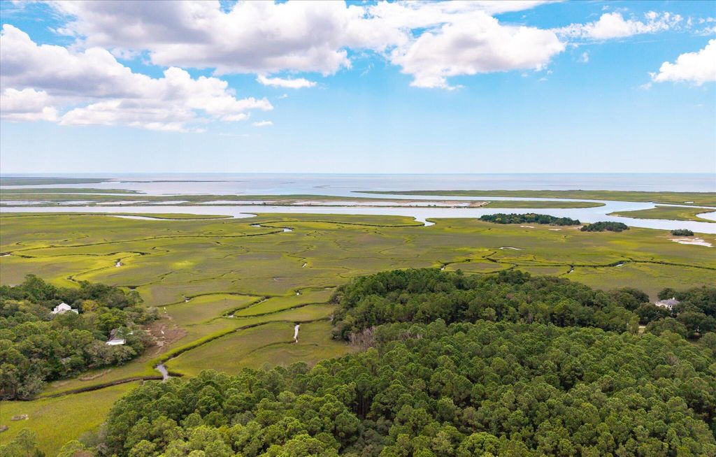 Photo of 000 N Hwy 17, Mount Pleasant, SC 29464 (MLS # 25023485)