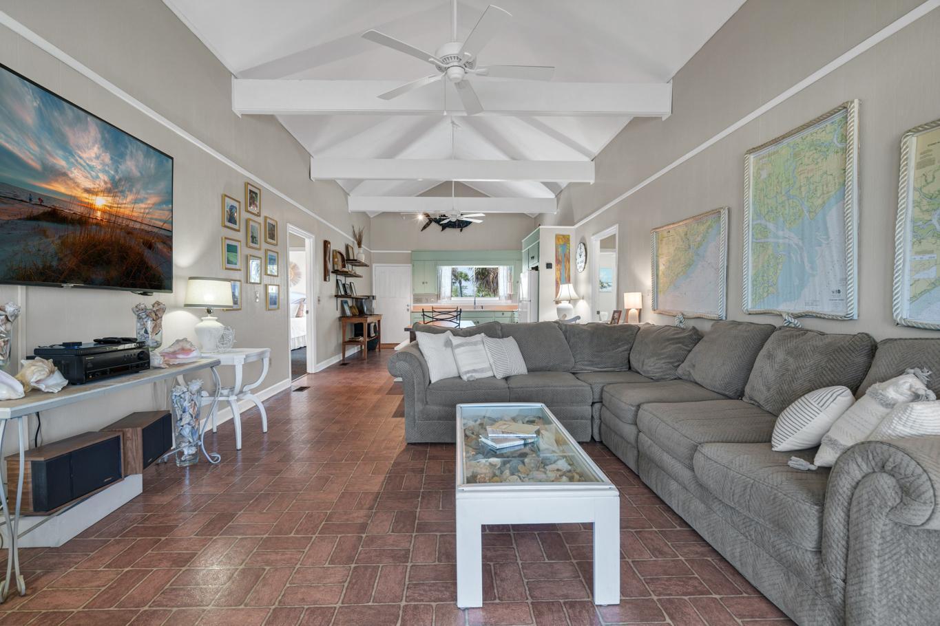 111 Palmetto Boulevard