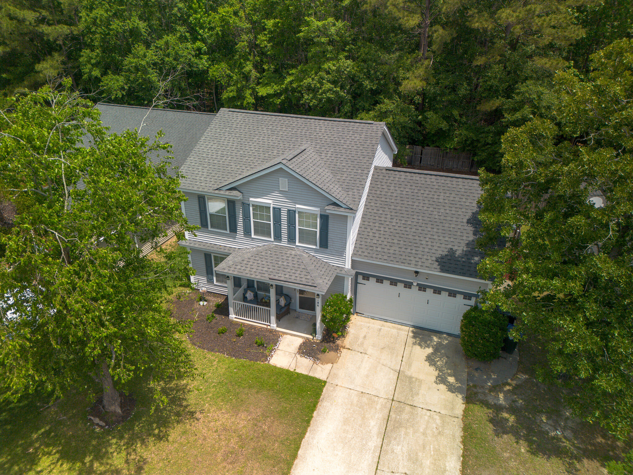 186 Two Pond Loop