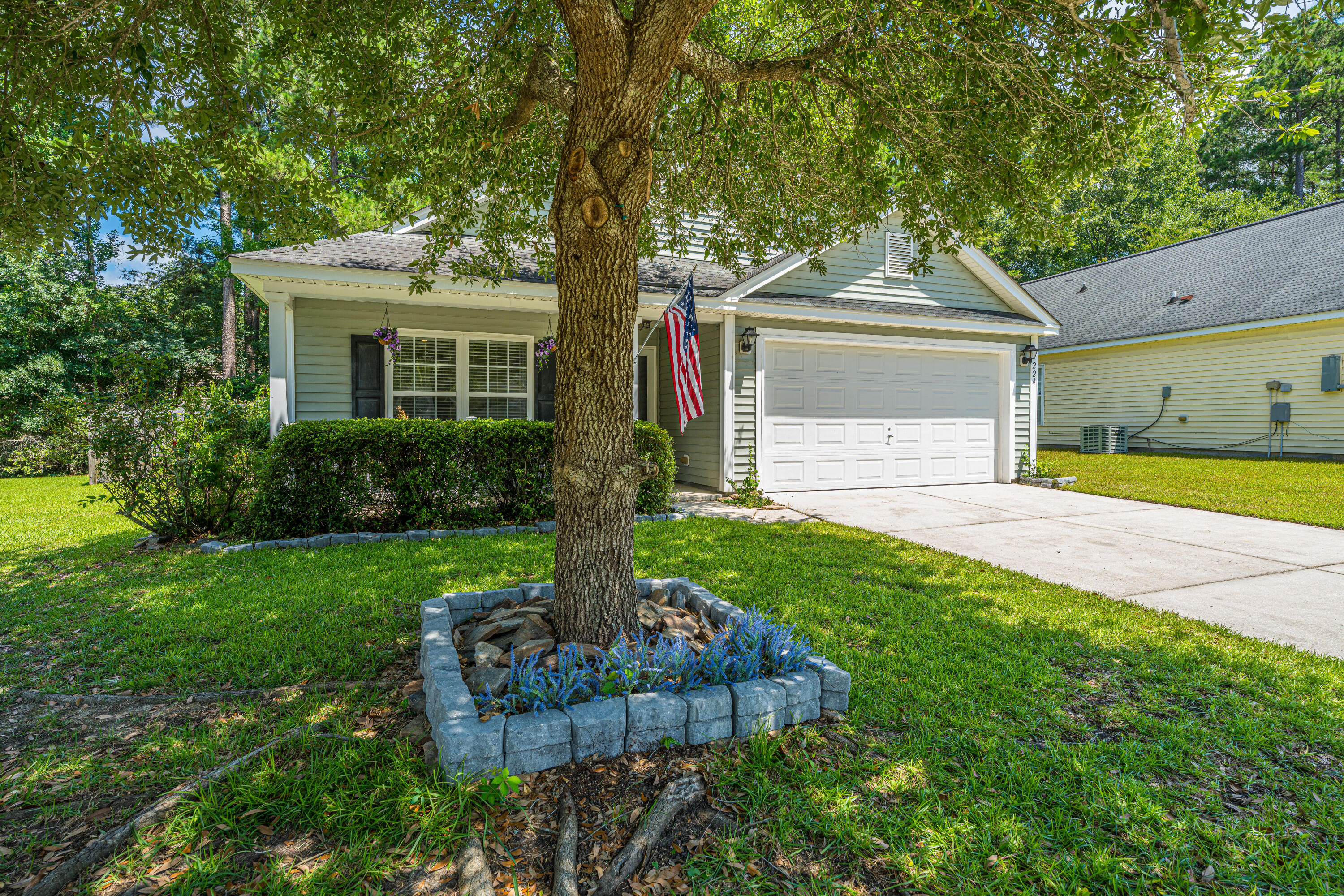 224 Myrtle Way