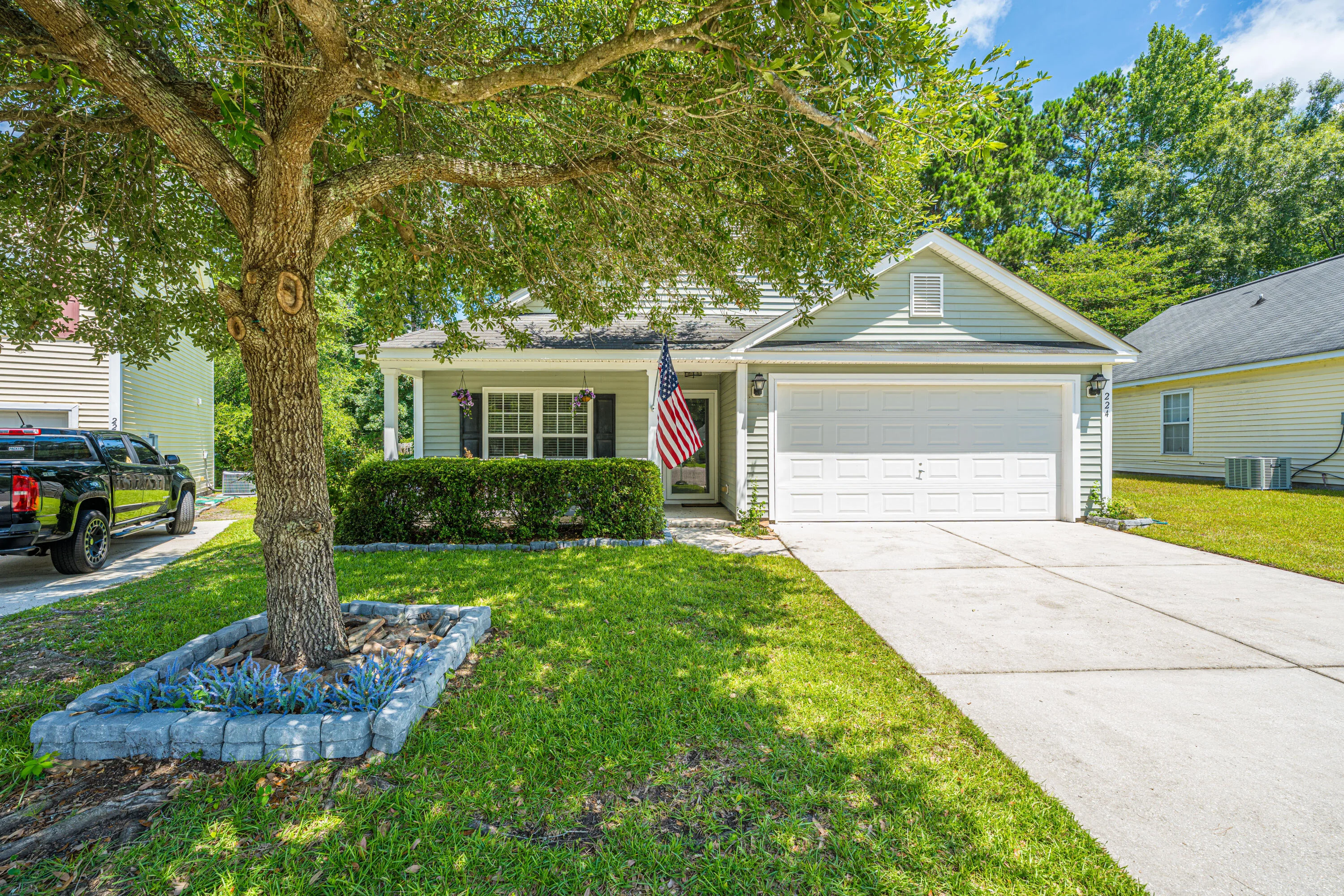 224 Myrtle Way