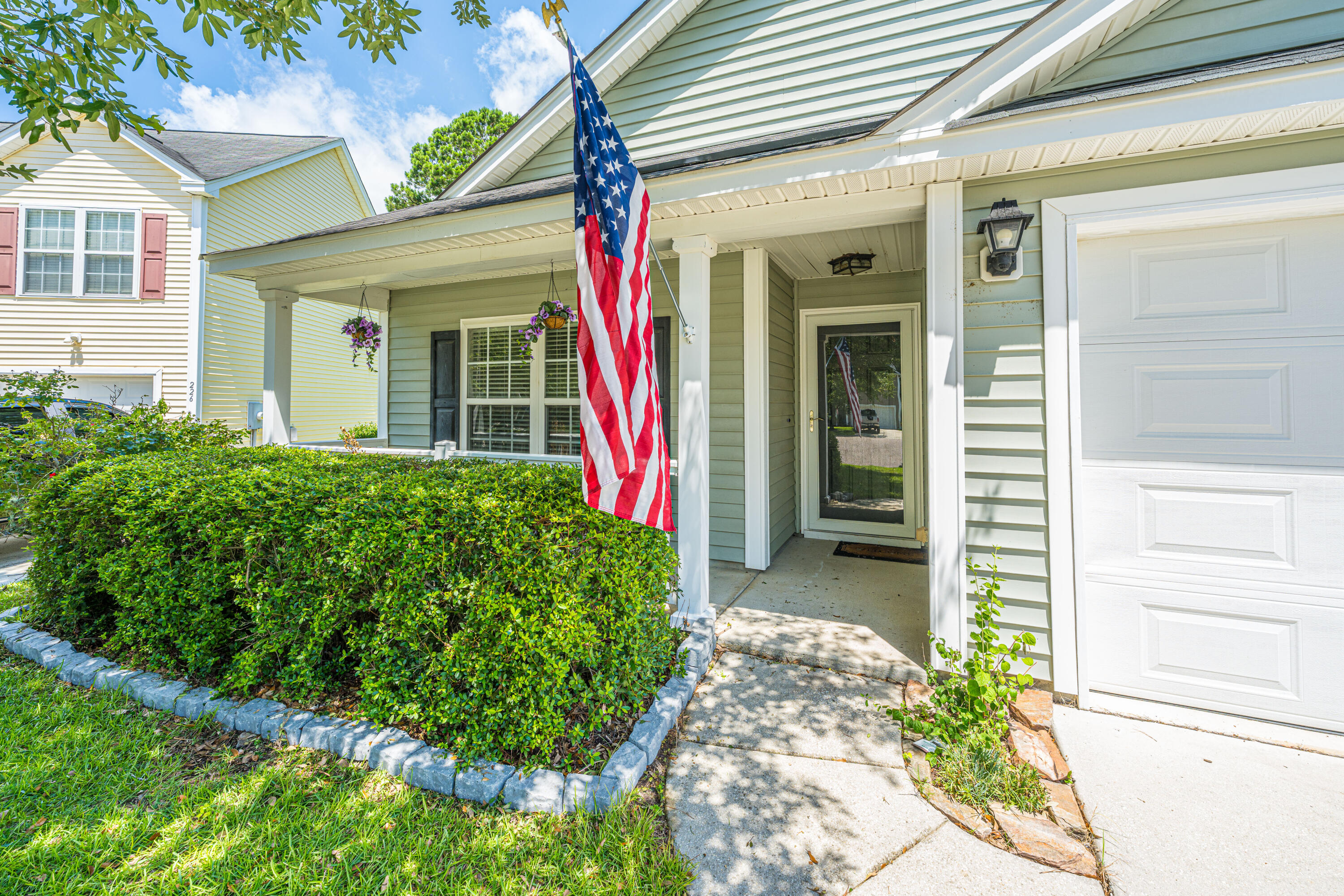 224 Myrtle Way