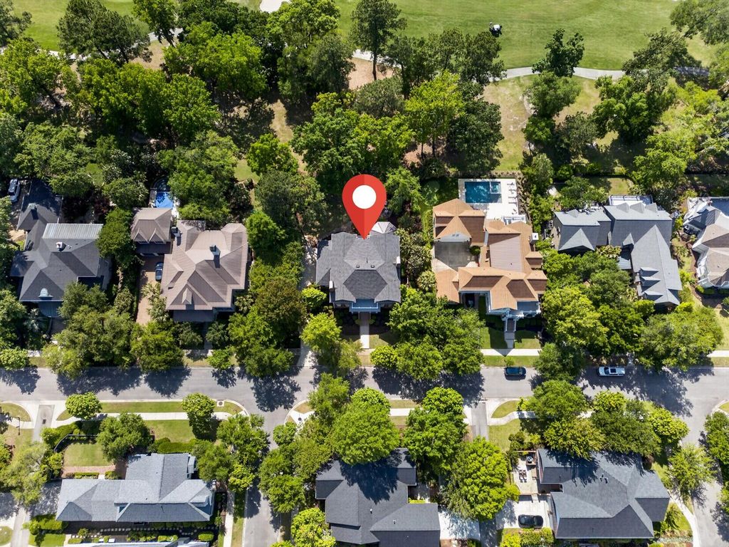 Photo of 9 Watroo Point, Charleston, SC 29492 (MLS # 26013452)