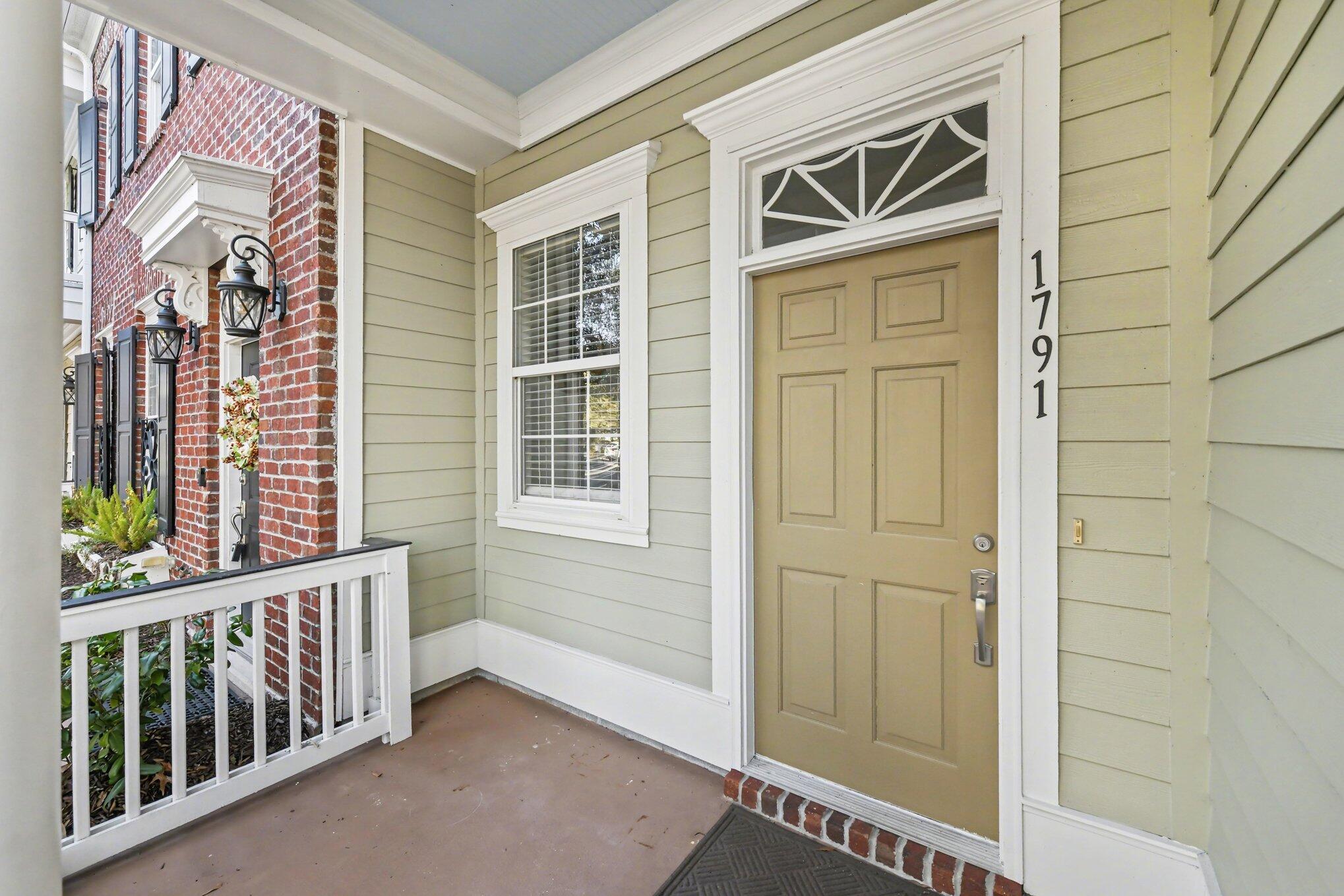 1791 Tennyson Row 11