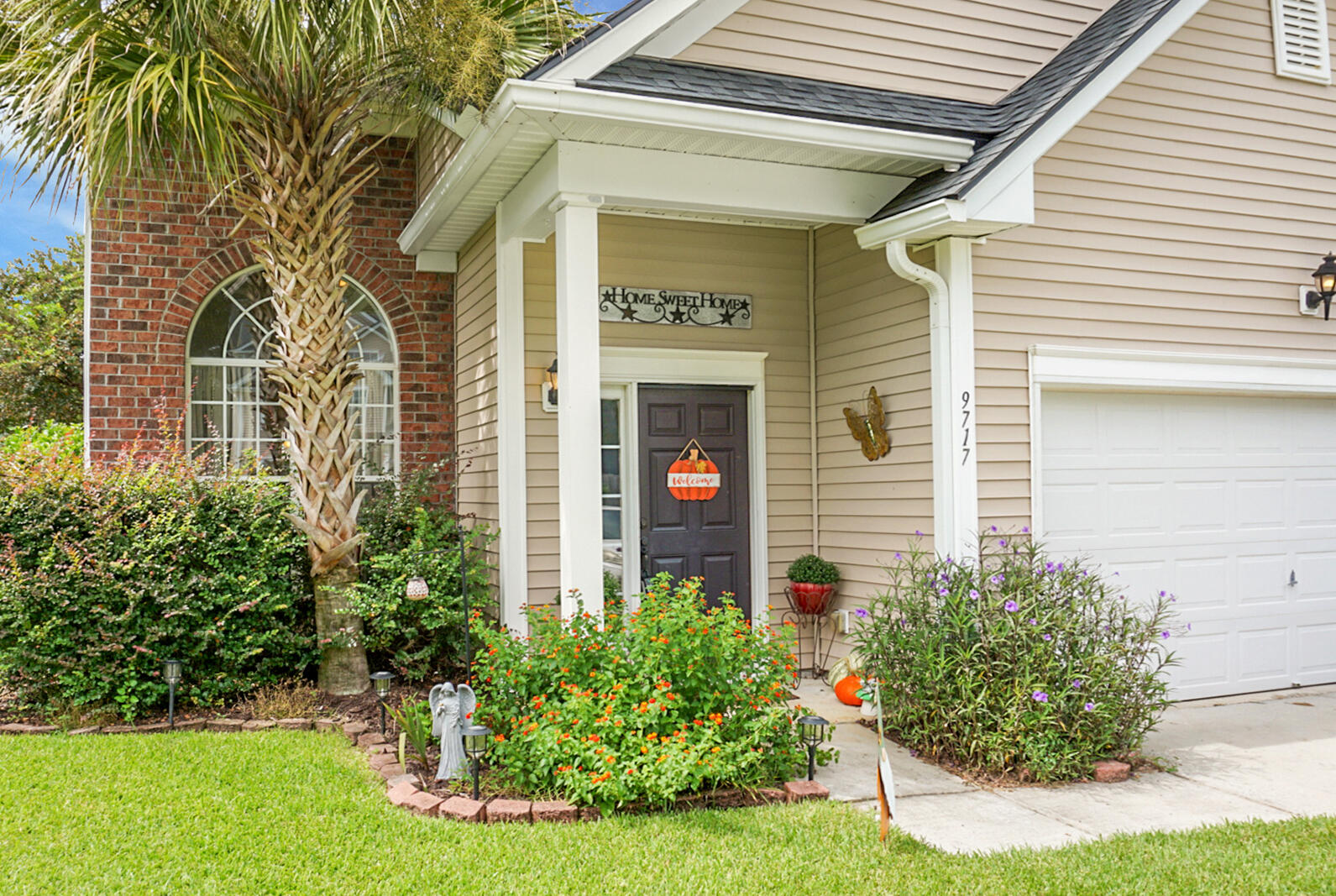 9717 Stockport Circle