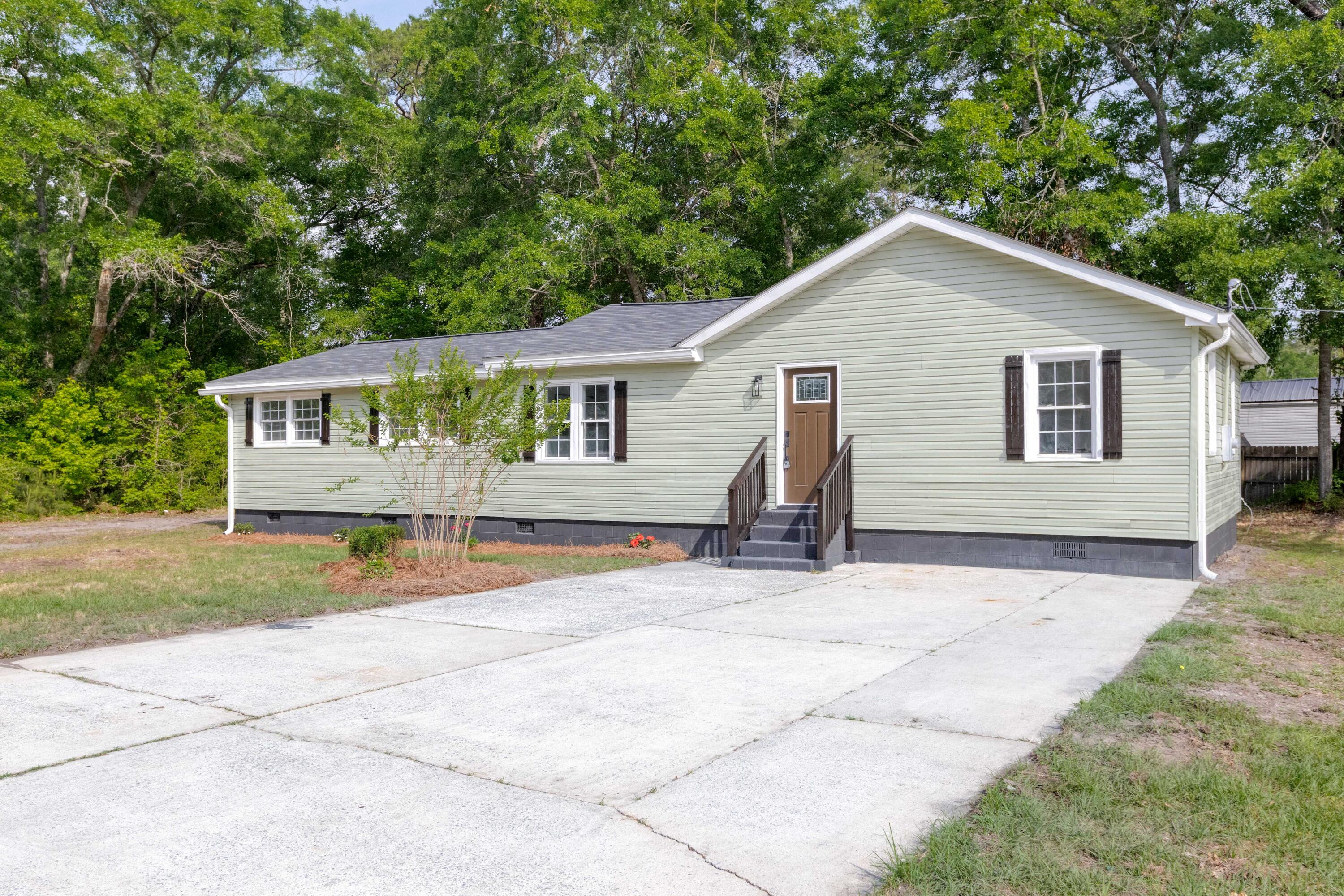5774 Scott White Road