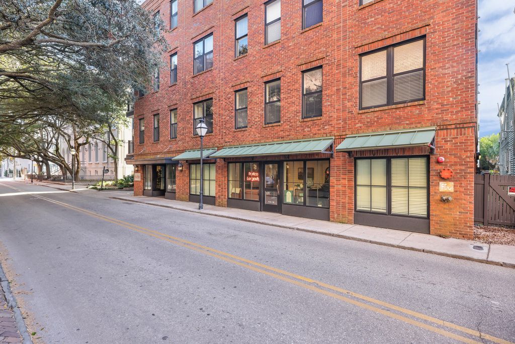 Photo of 21 George Street #111, Charleston, SC 29401 (MLS # 25027103)