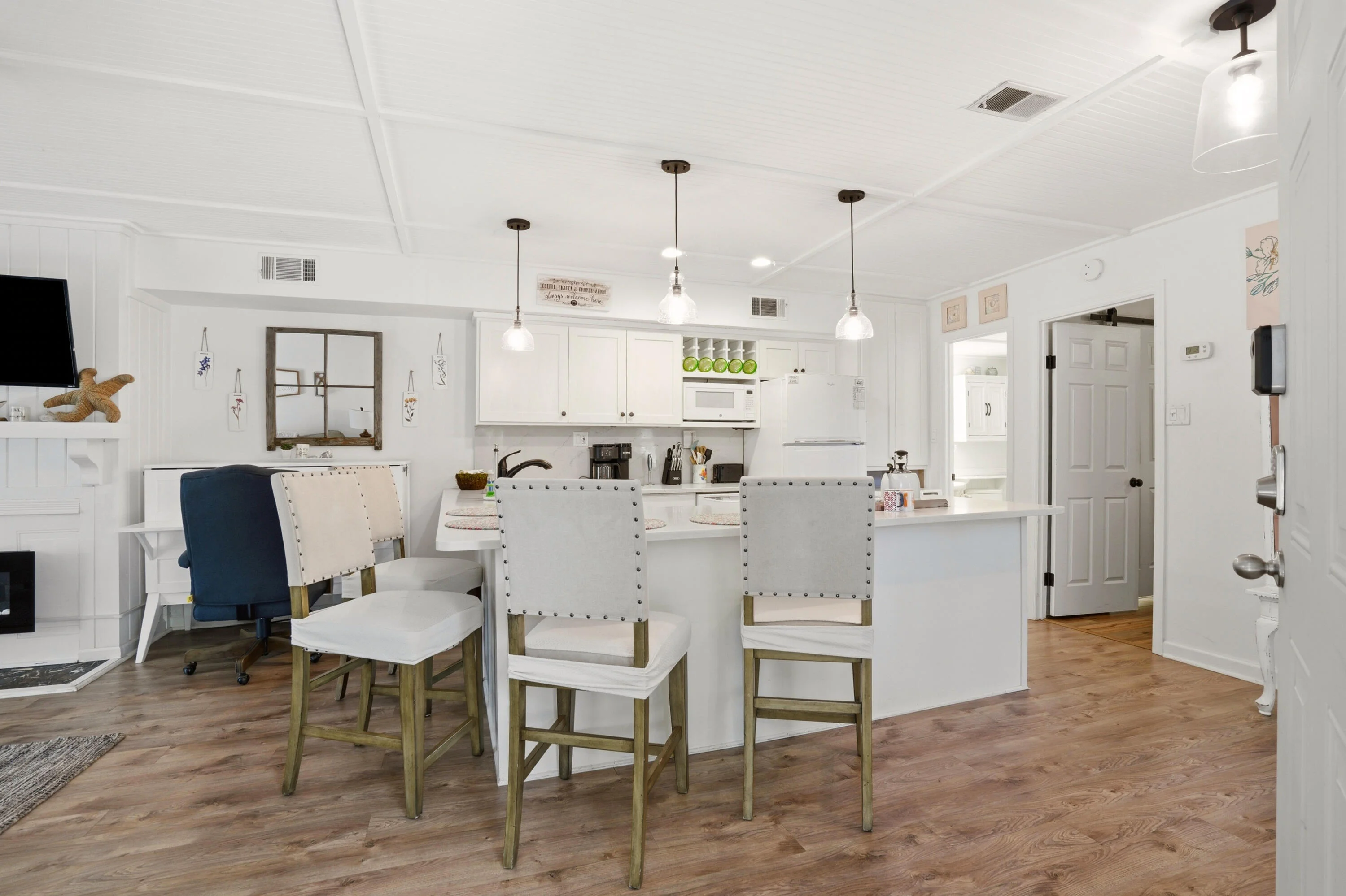260 Driftwood Lane