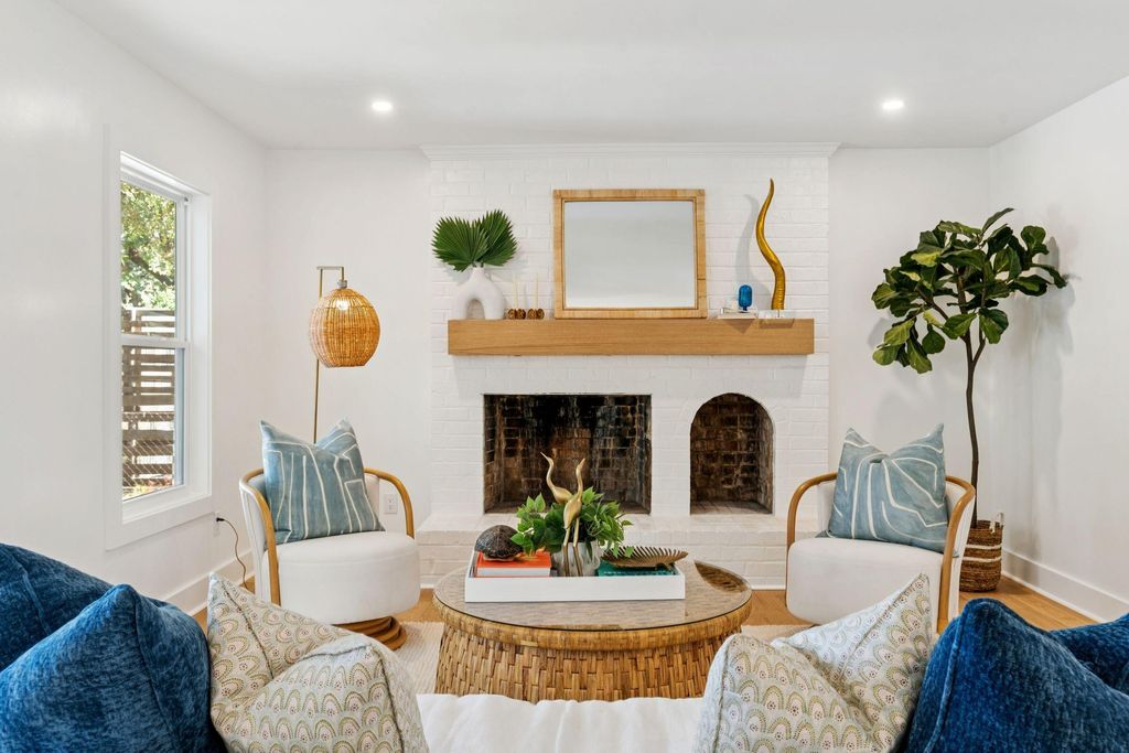 Photo of 2734 Mona Avenue, Charleston, SC 29414 (MLS # 25030846)