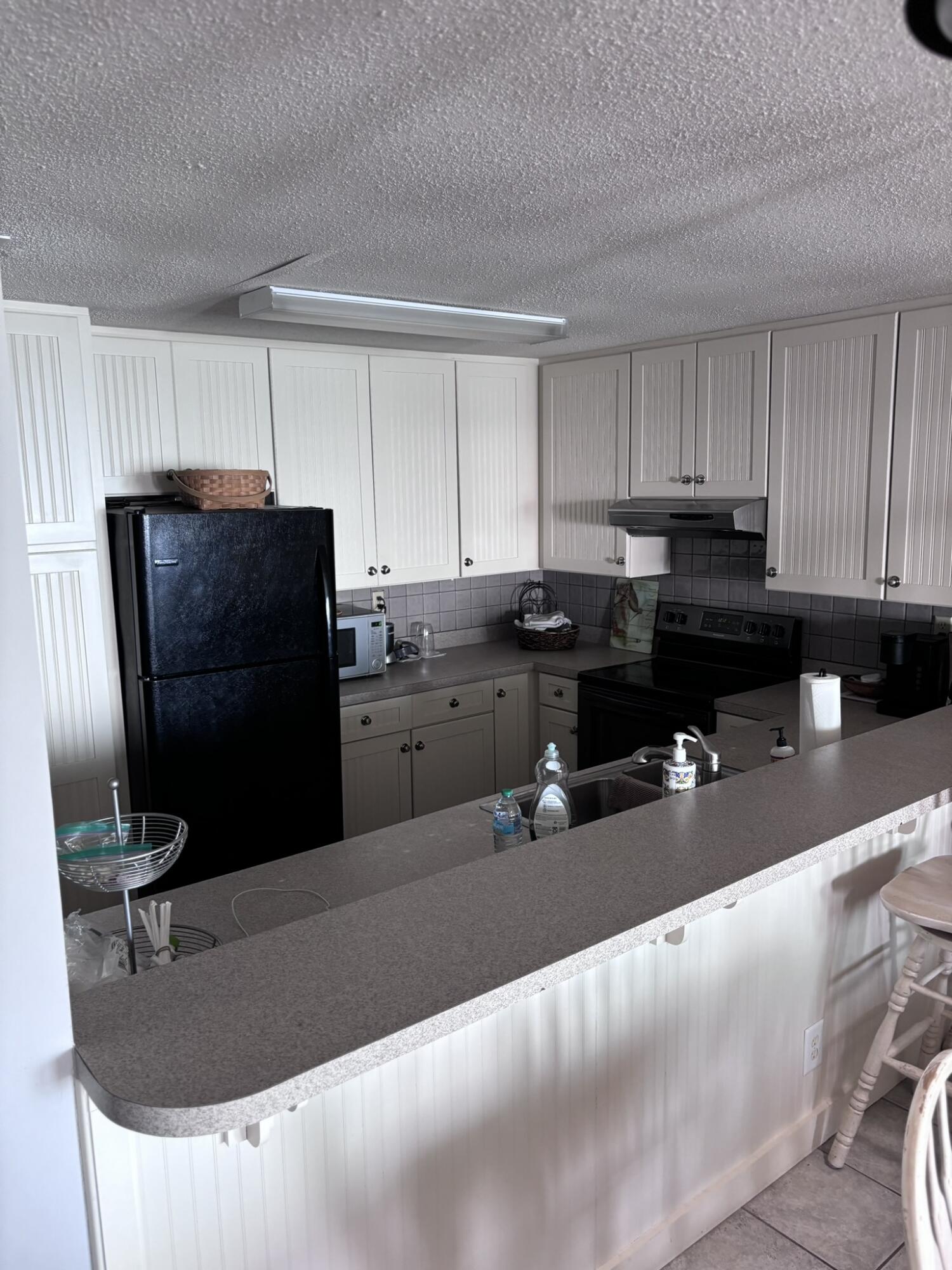 517 Seascape (1 Share Of 13 )