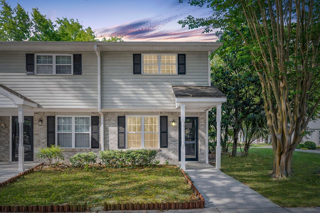Photo of 507 Stinson Drive #Unit 1f, Charleston, SC 29407 (MLS # 26010180)