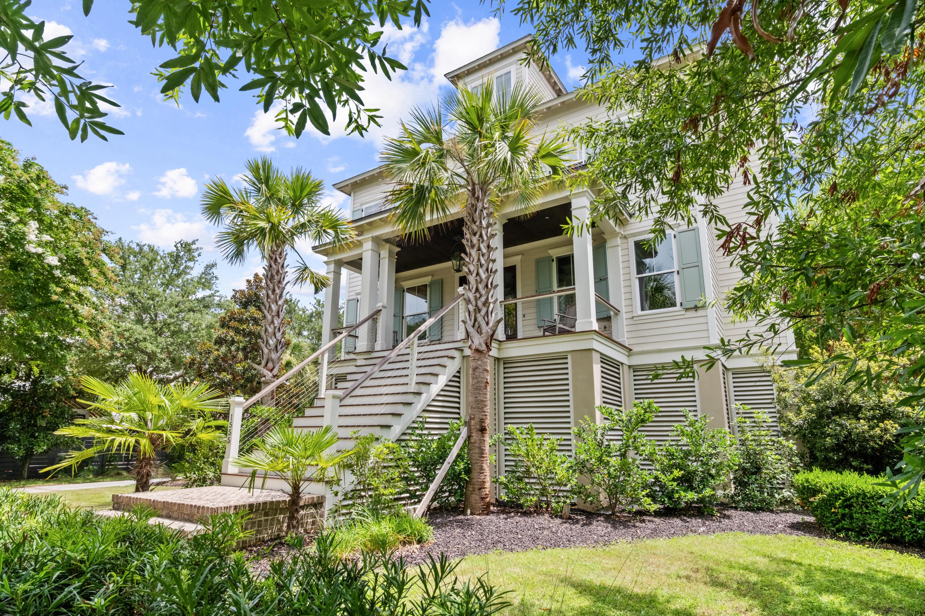 1555 Wando Landing Street