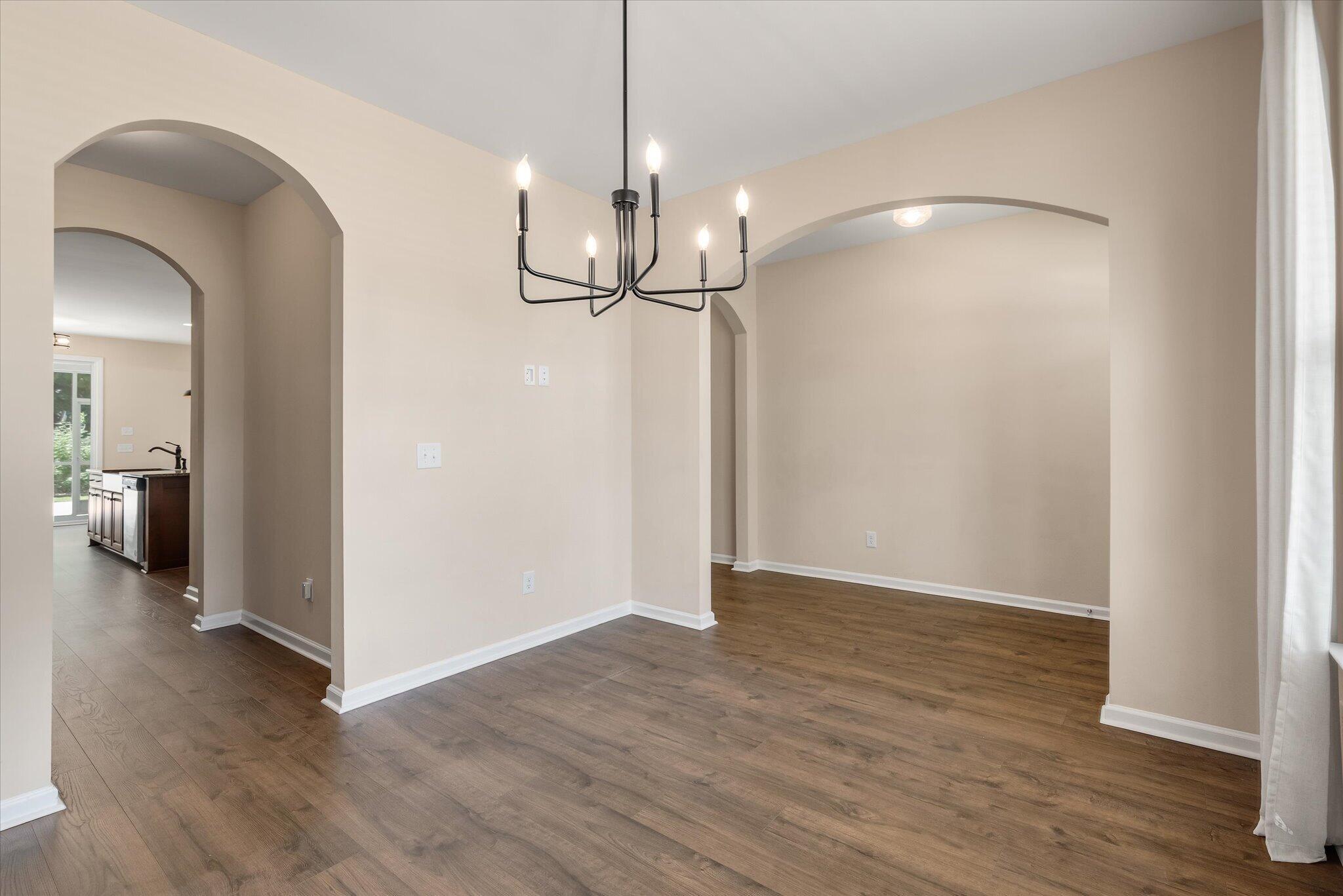 1100 Magnolia Warbler Way