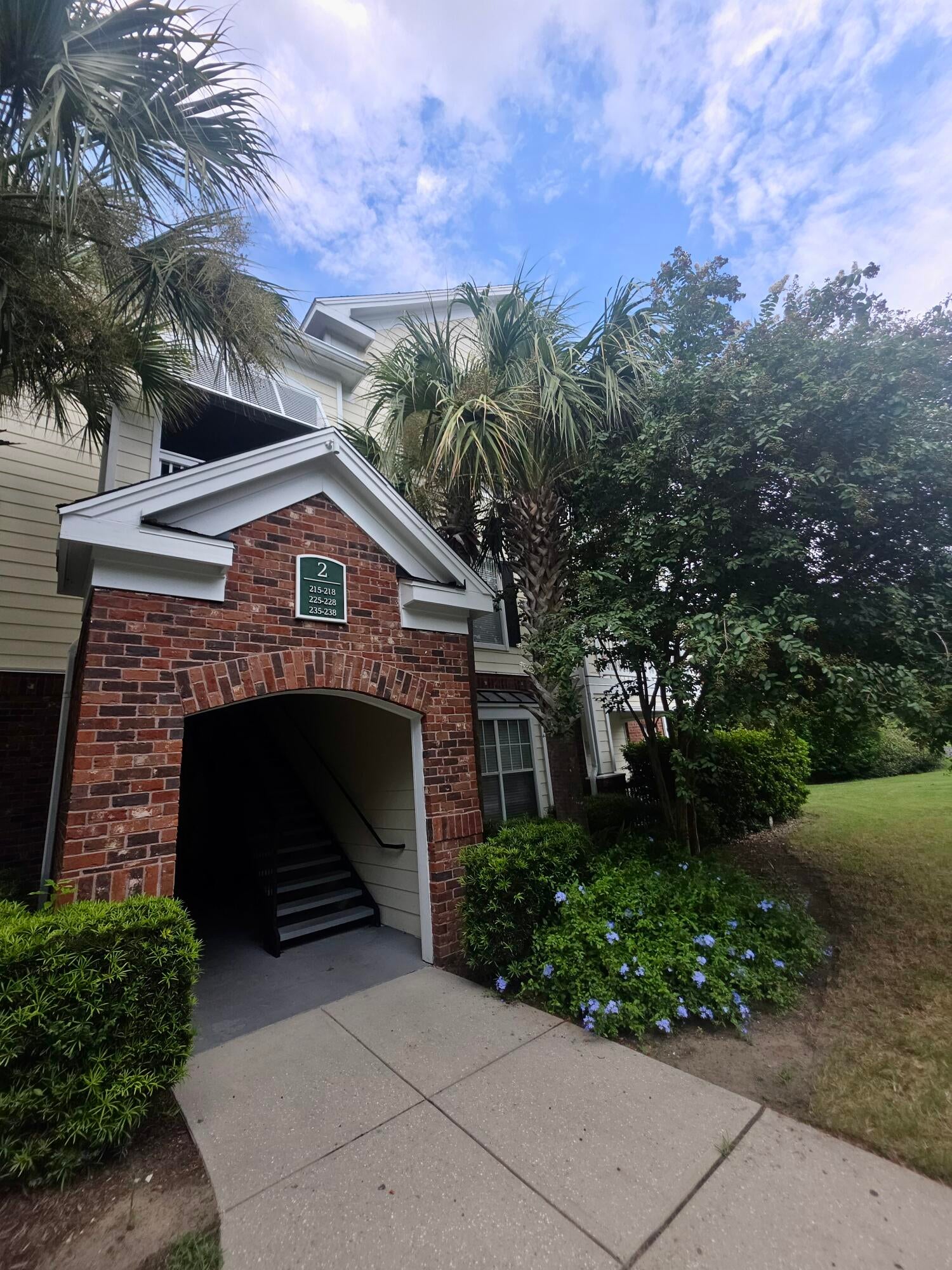 45 Sycamore Avenue Apt 226