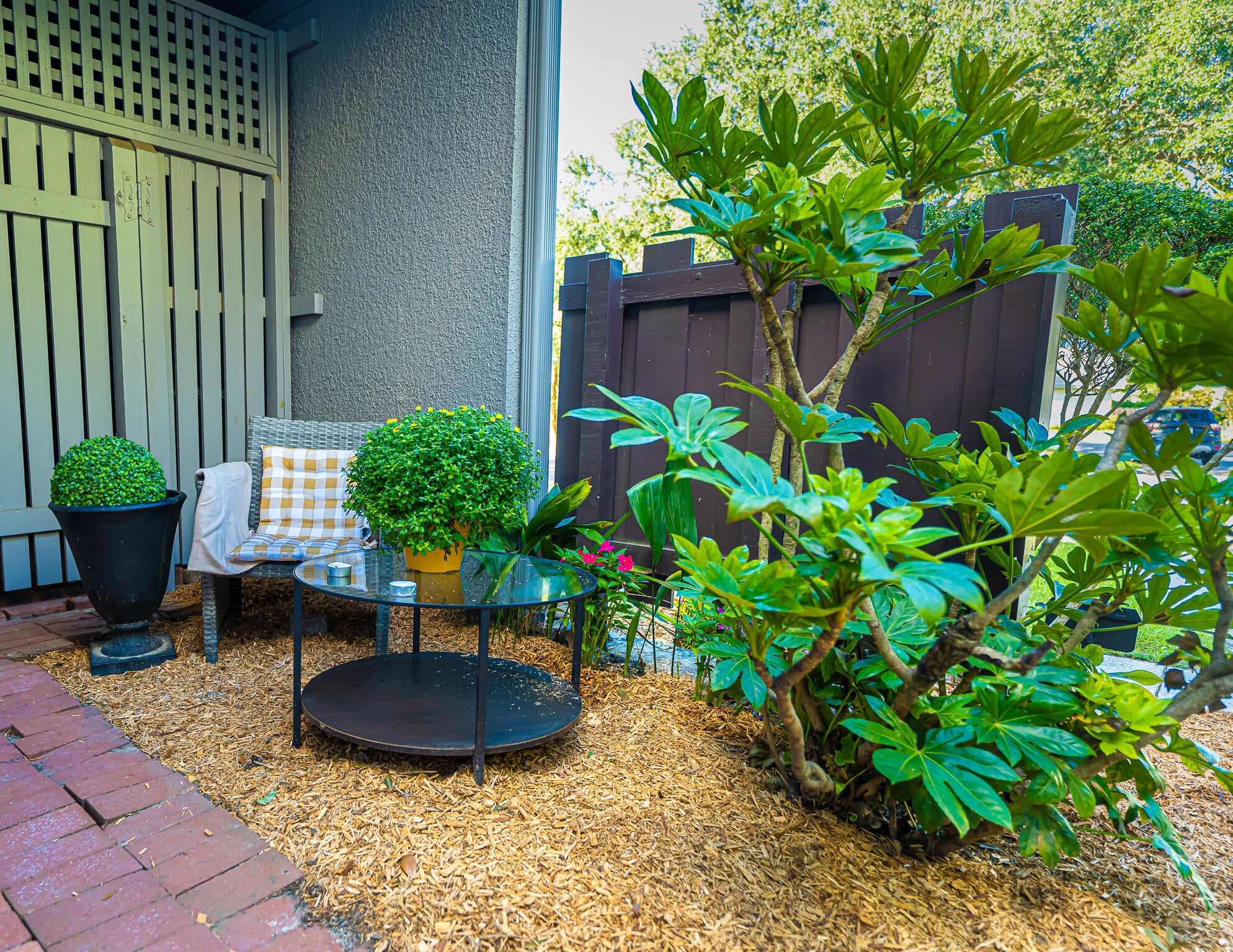 107 Ventura Place