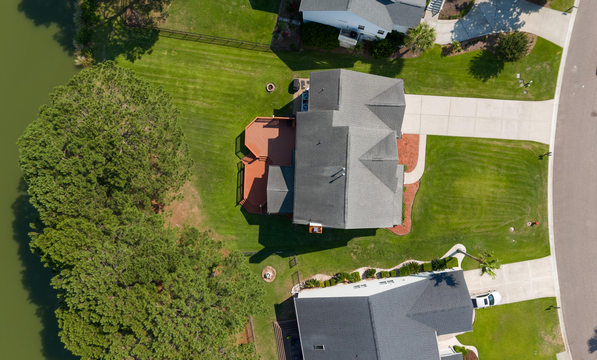 1625 Oakhurst Drive