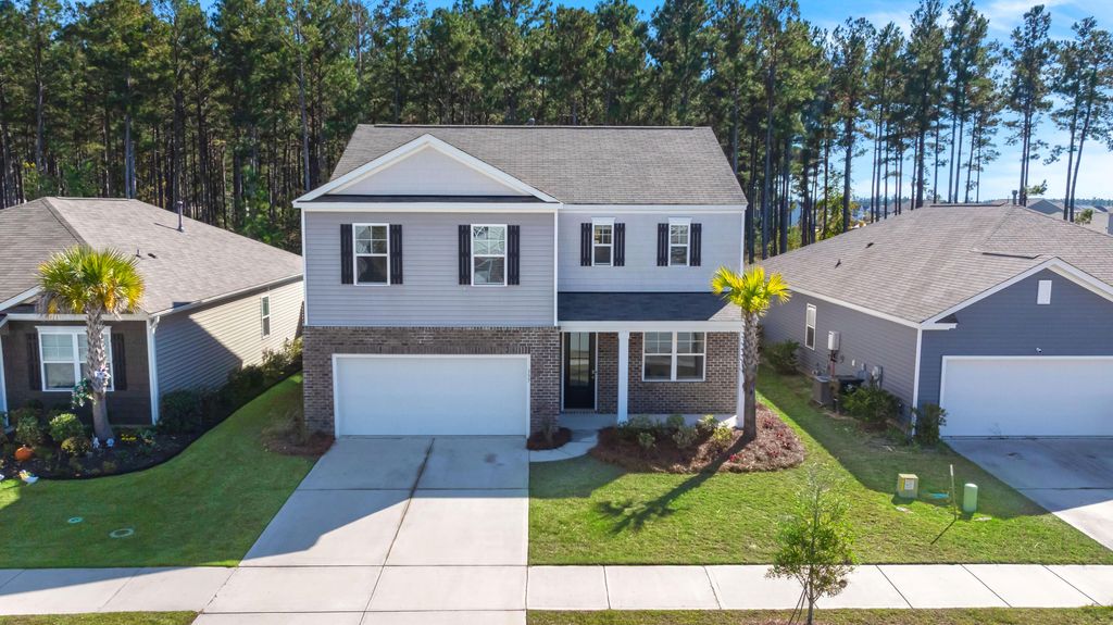 Photo of 337 Bering Lane, Summerville, SC 29486 (MLS # 26007896)