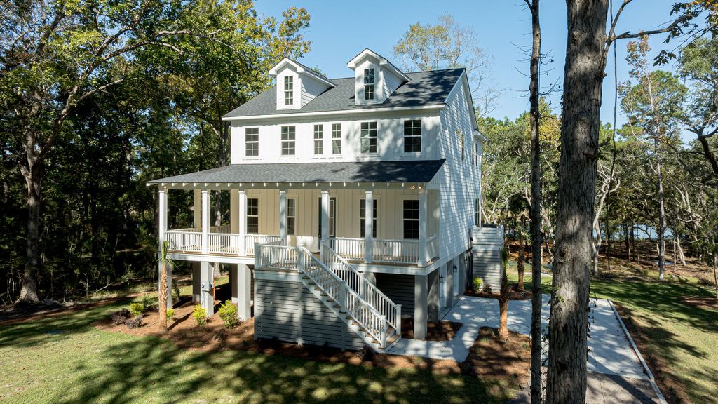 Photo of 1430 Lieben Road, Mount Pleasant, SC 29466 (MLS # 26009474)