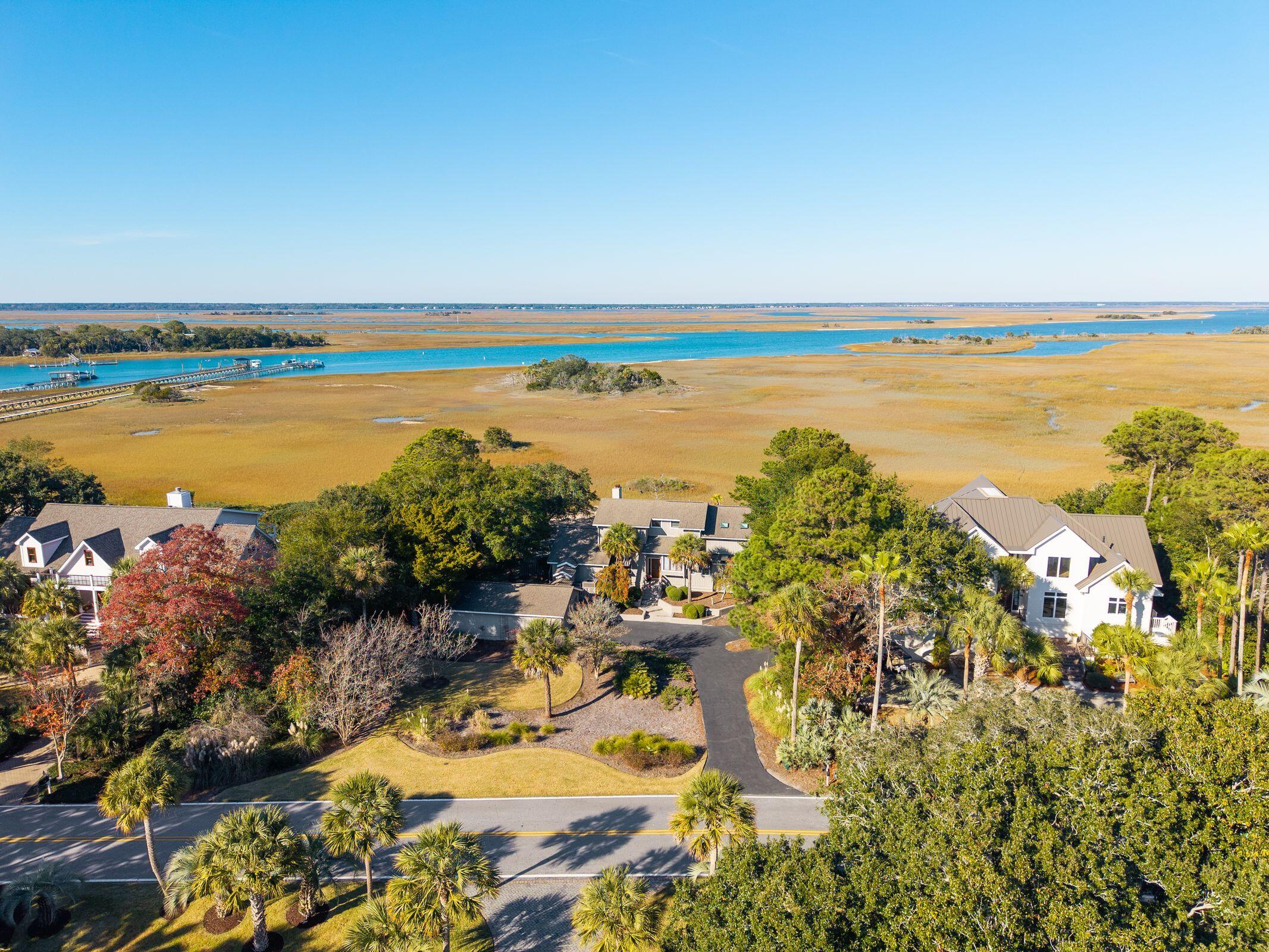 10 Waterway Island Drive