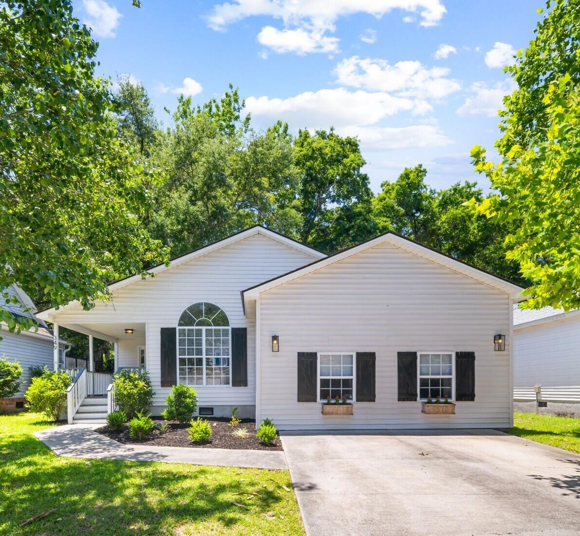 349 Culver Avenue