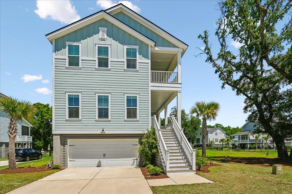2736 Mcfadden Way