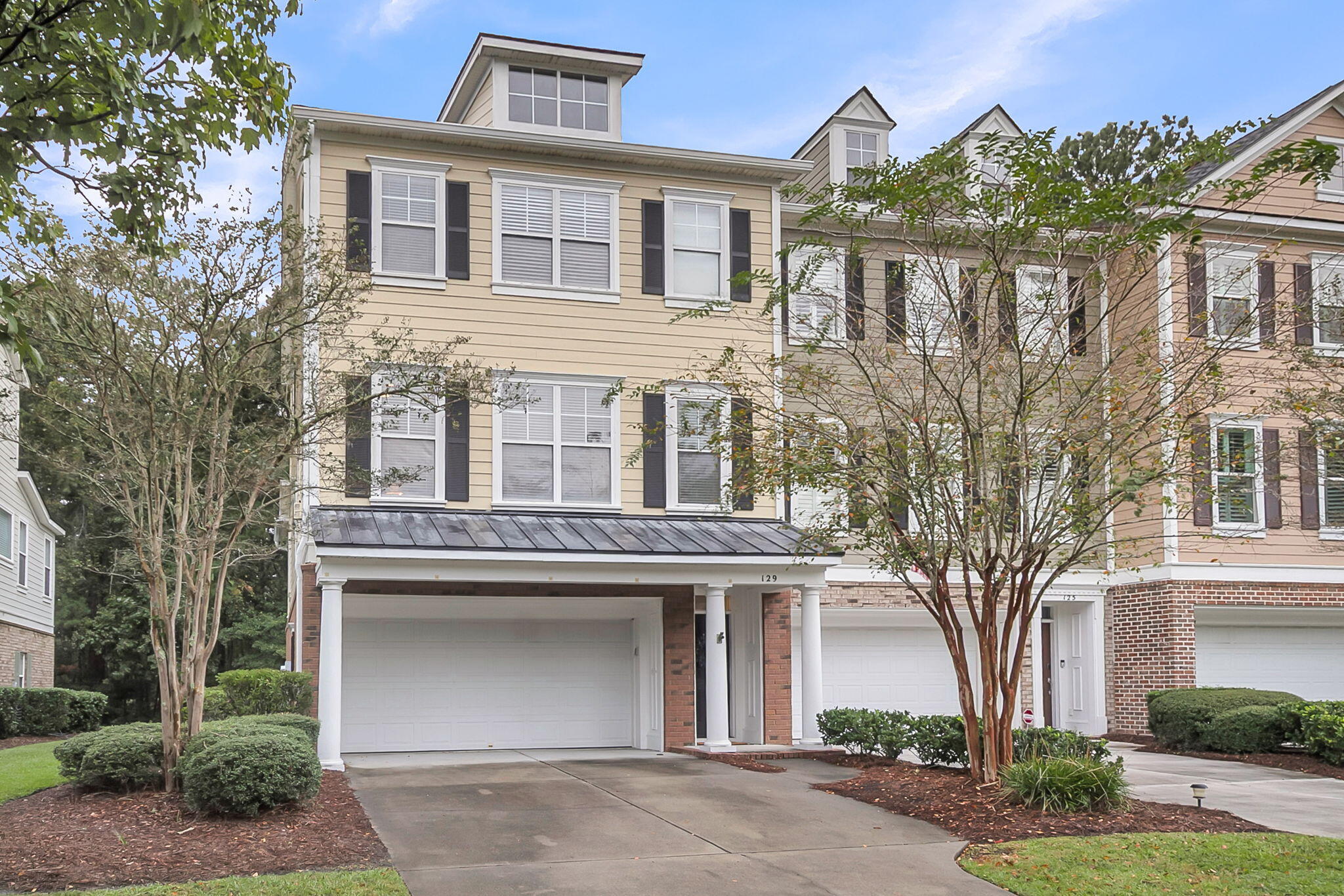 129 Palm Cove Way