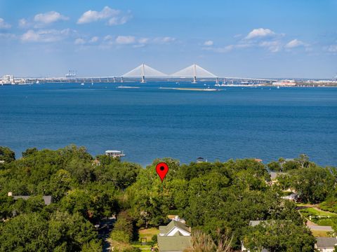 Photo of 528 Wampler Drive, Charleston, SC 29412 (MLS # 25014305)