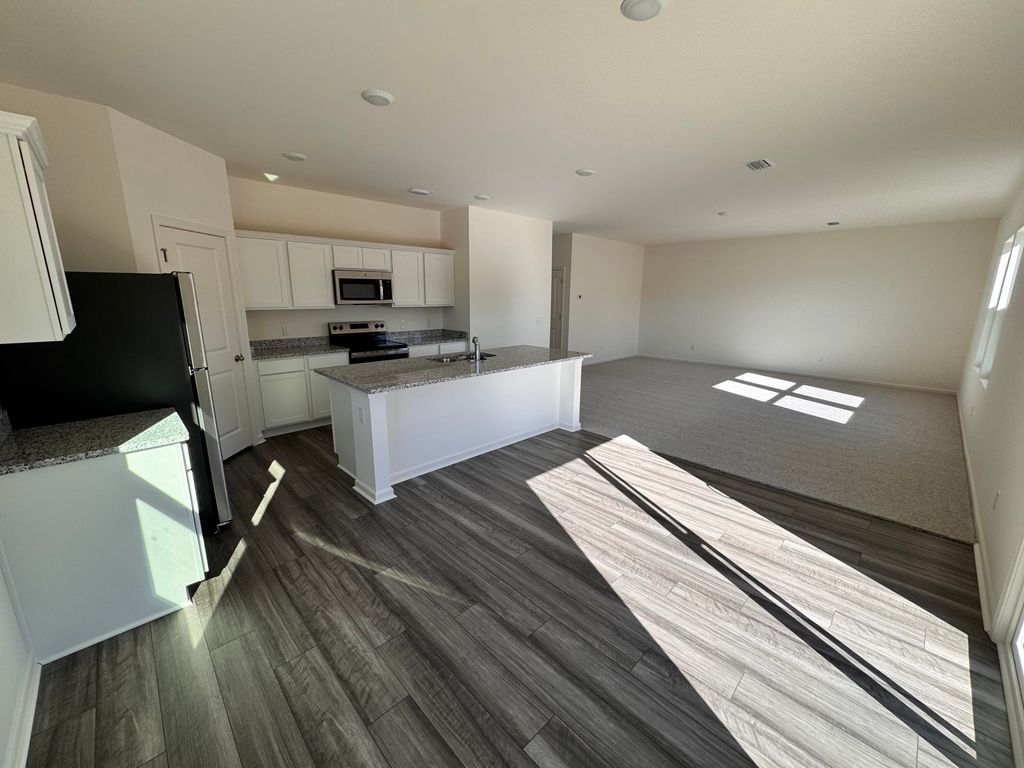 Photo of 567 Pender Woods Drive, Summerville, SC 29486 (MLS # 25032929)