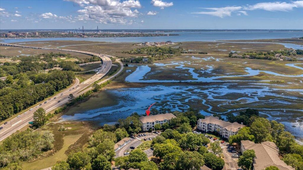 Photo of 700 Daniel Ellis Drive #6302, Charleston, SC 29412 (MLS # 26017847)