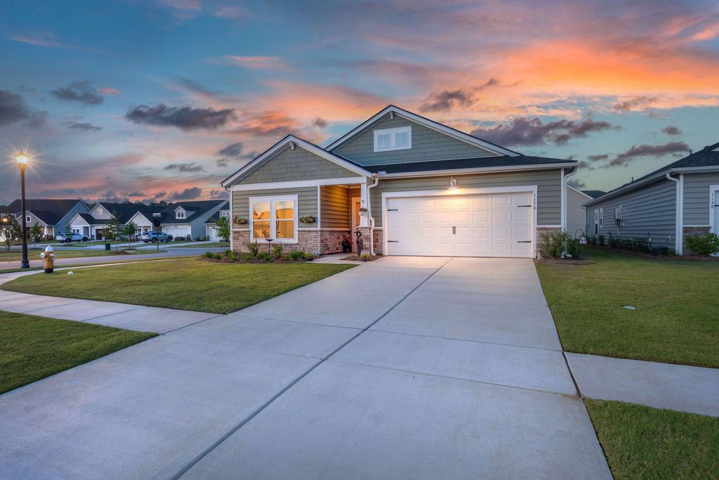 Photo of 1150 Cooper Point Street, Summerville, SC 29485 (MLS # 25015804)