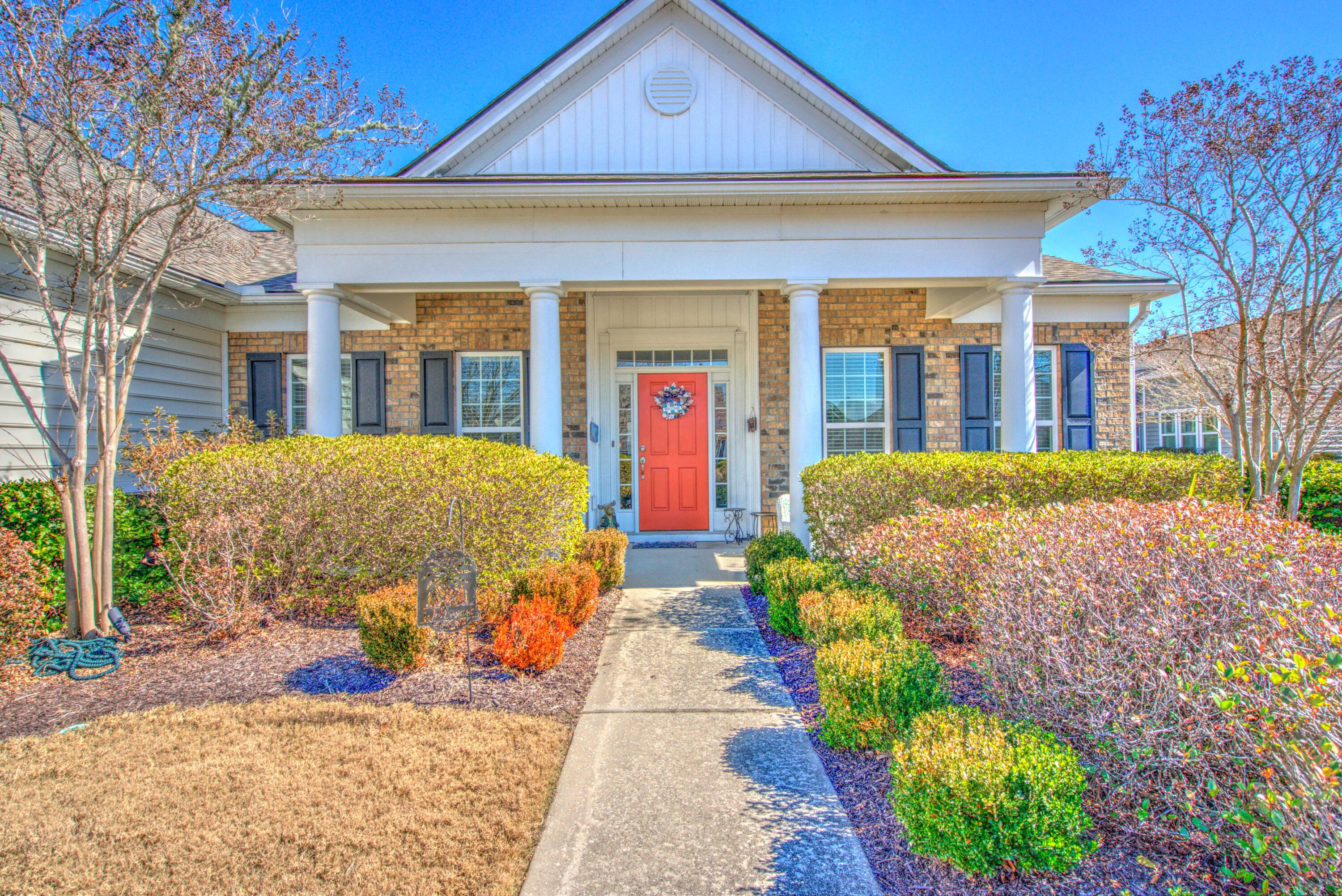 402 Misty Cove Trail