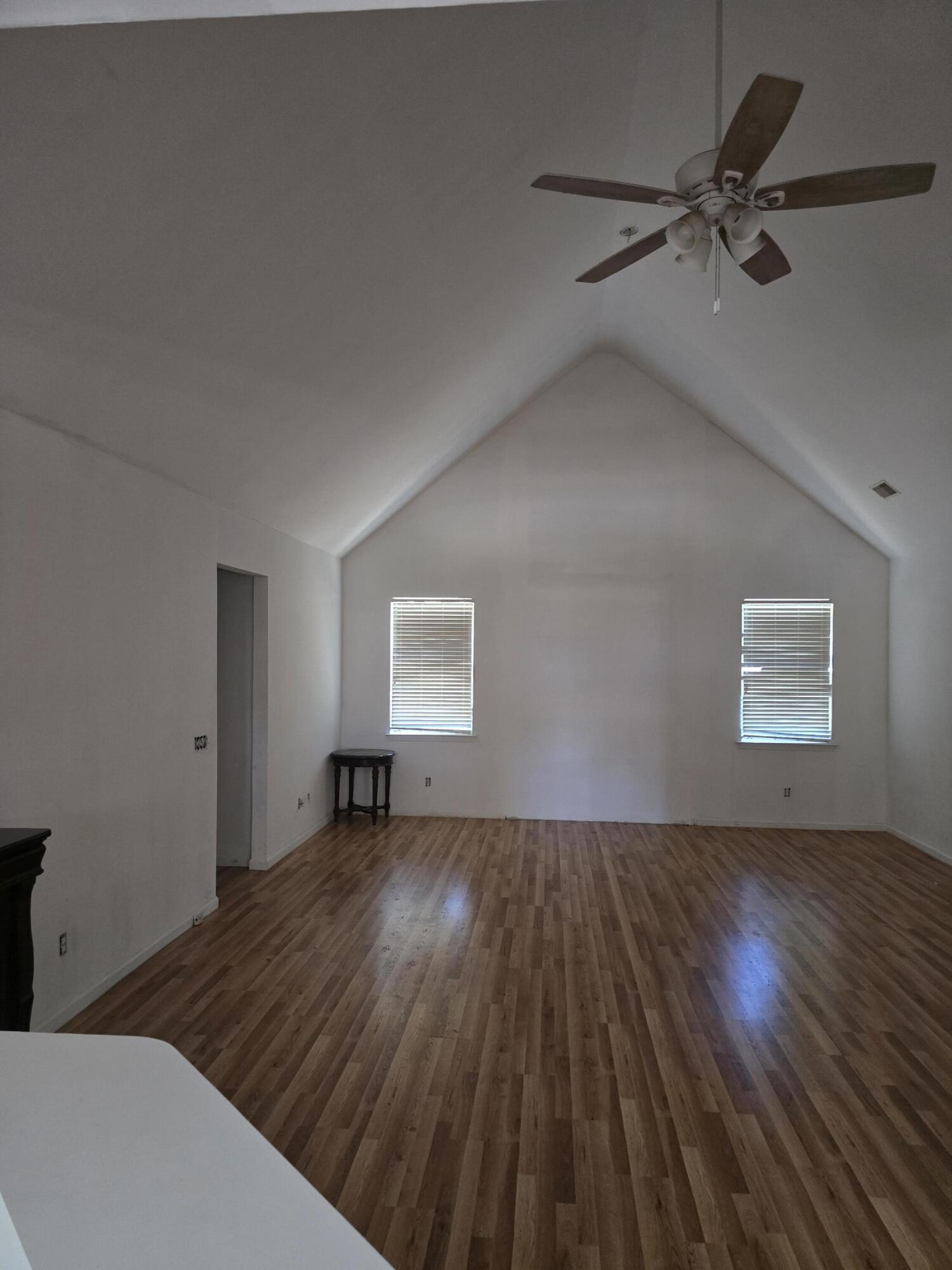 1346 Ellison Run