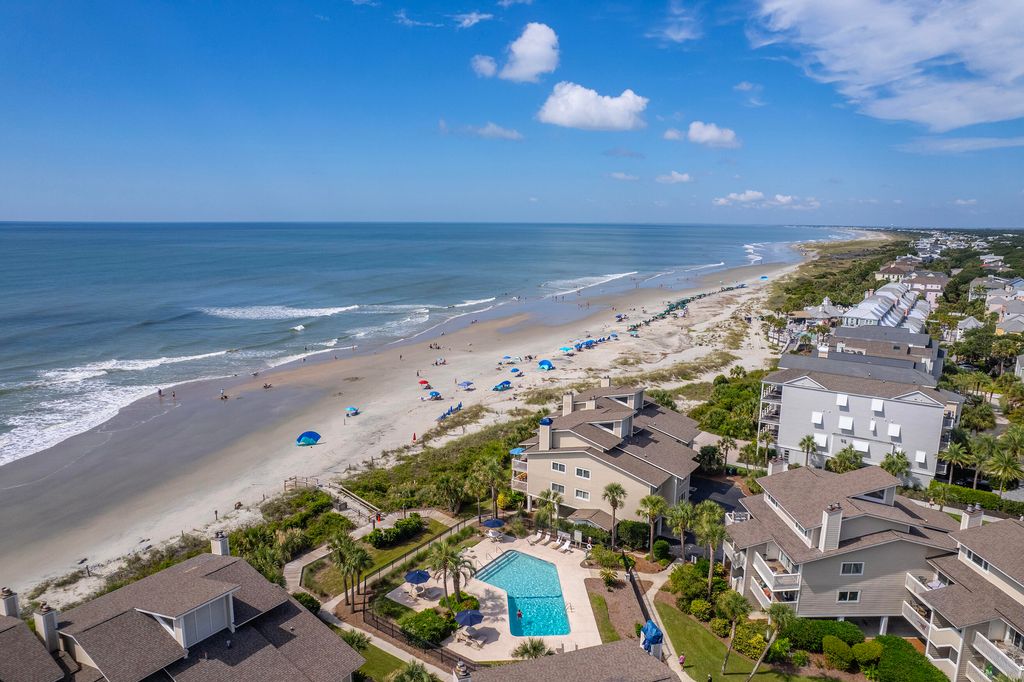 Photo of 7 Seagrove Lane #B, Isle of Palms, SC 29451 (MLS # 25023733)