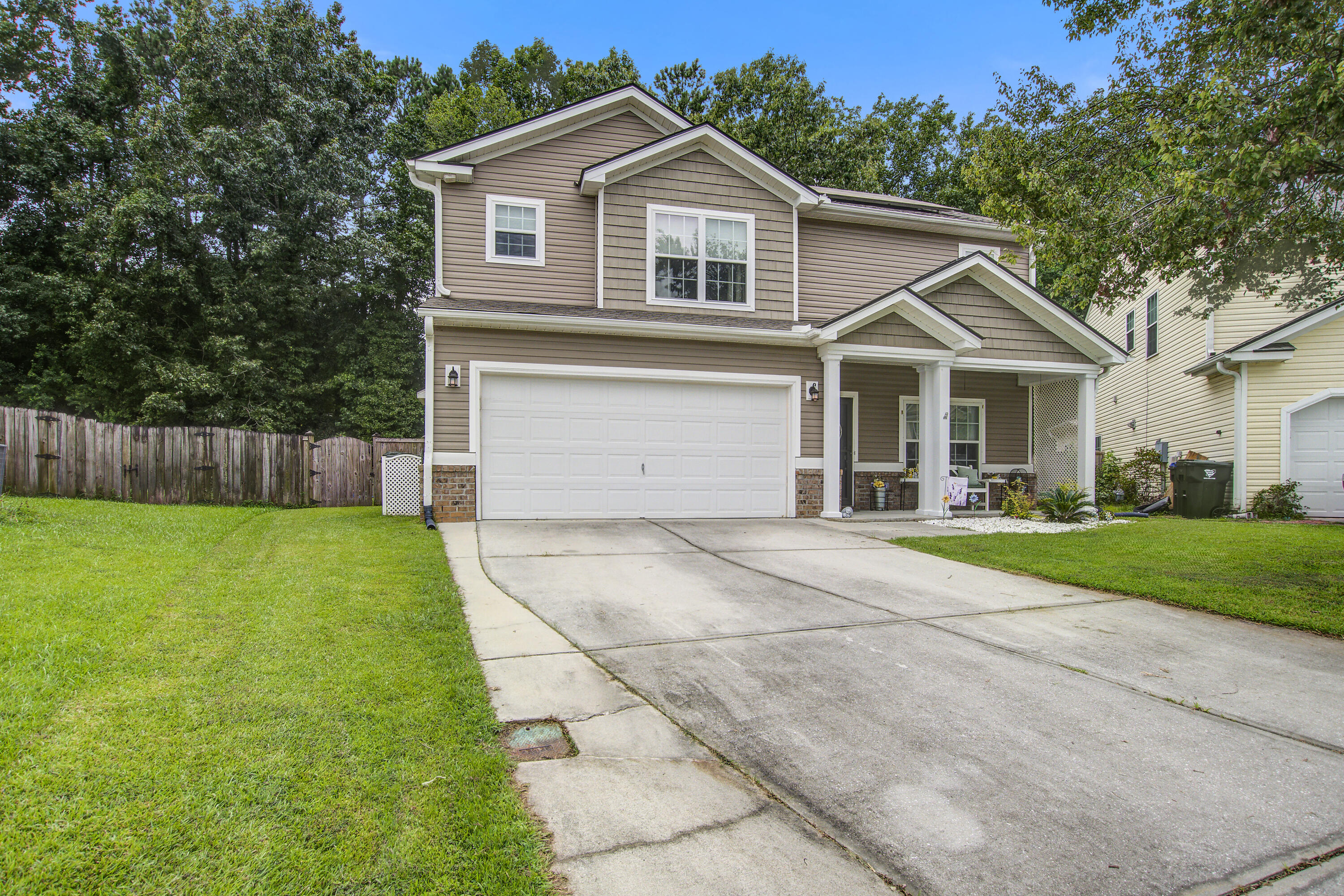 208 Willet Drive