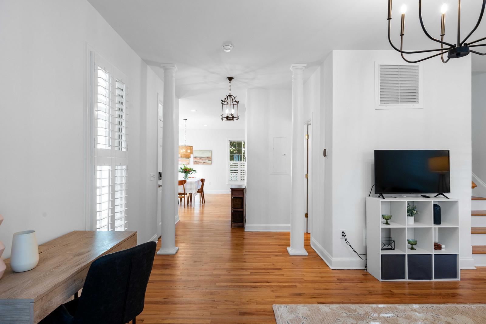 5 Radcliffe Place