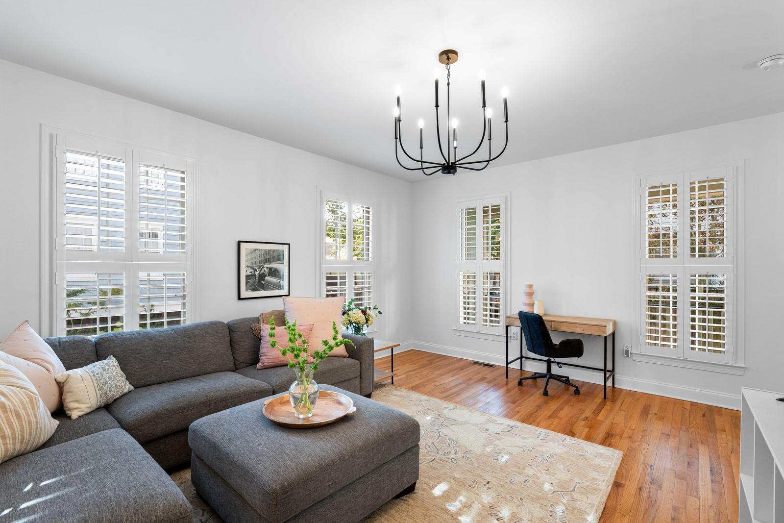 5 Radcliffe Place