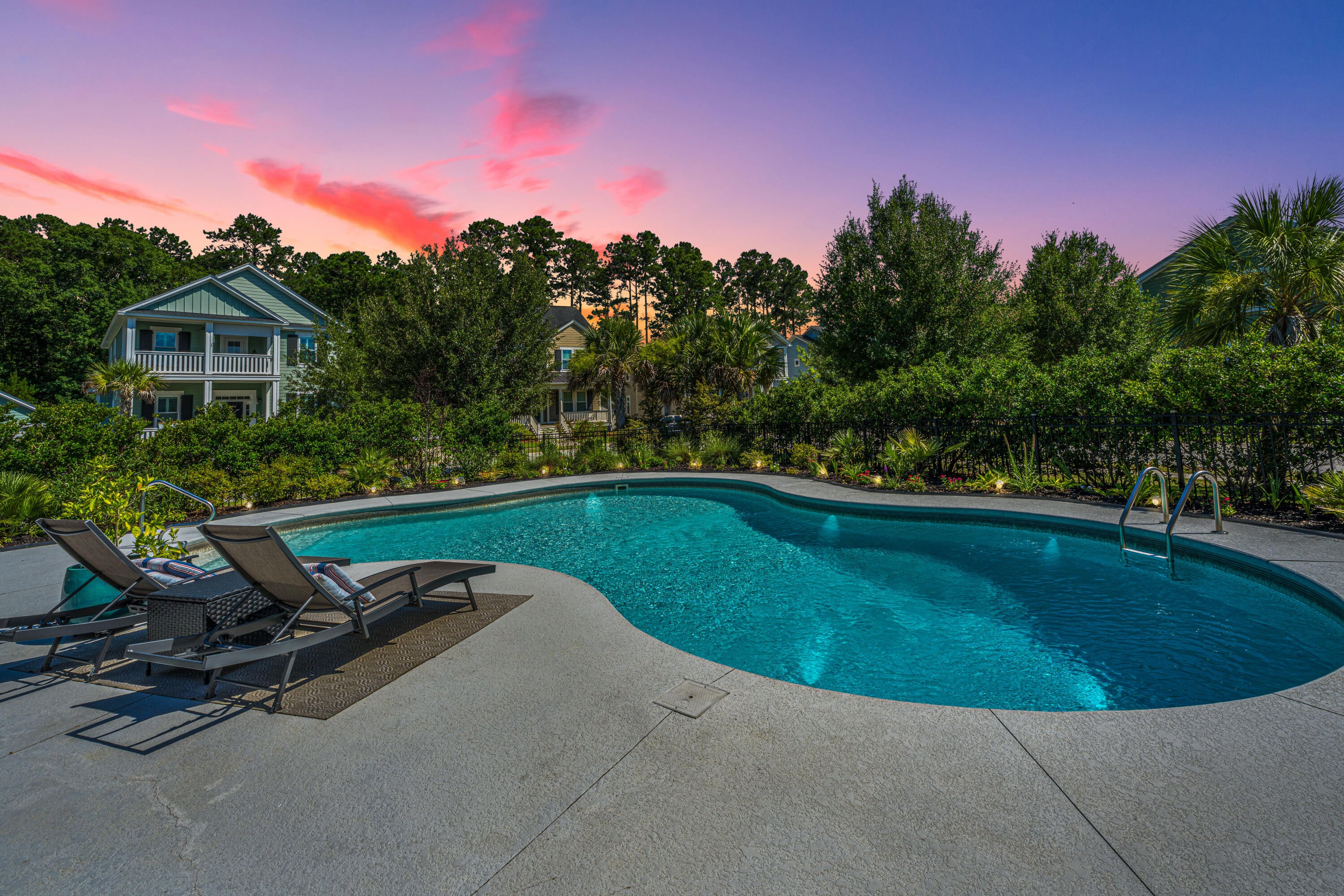 1466 Hollenberg Lane