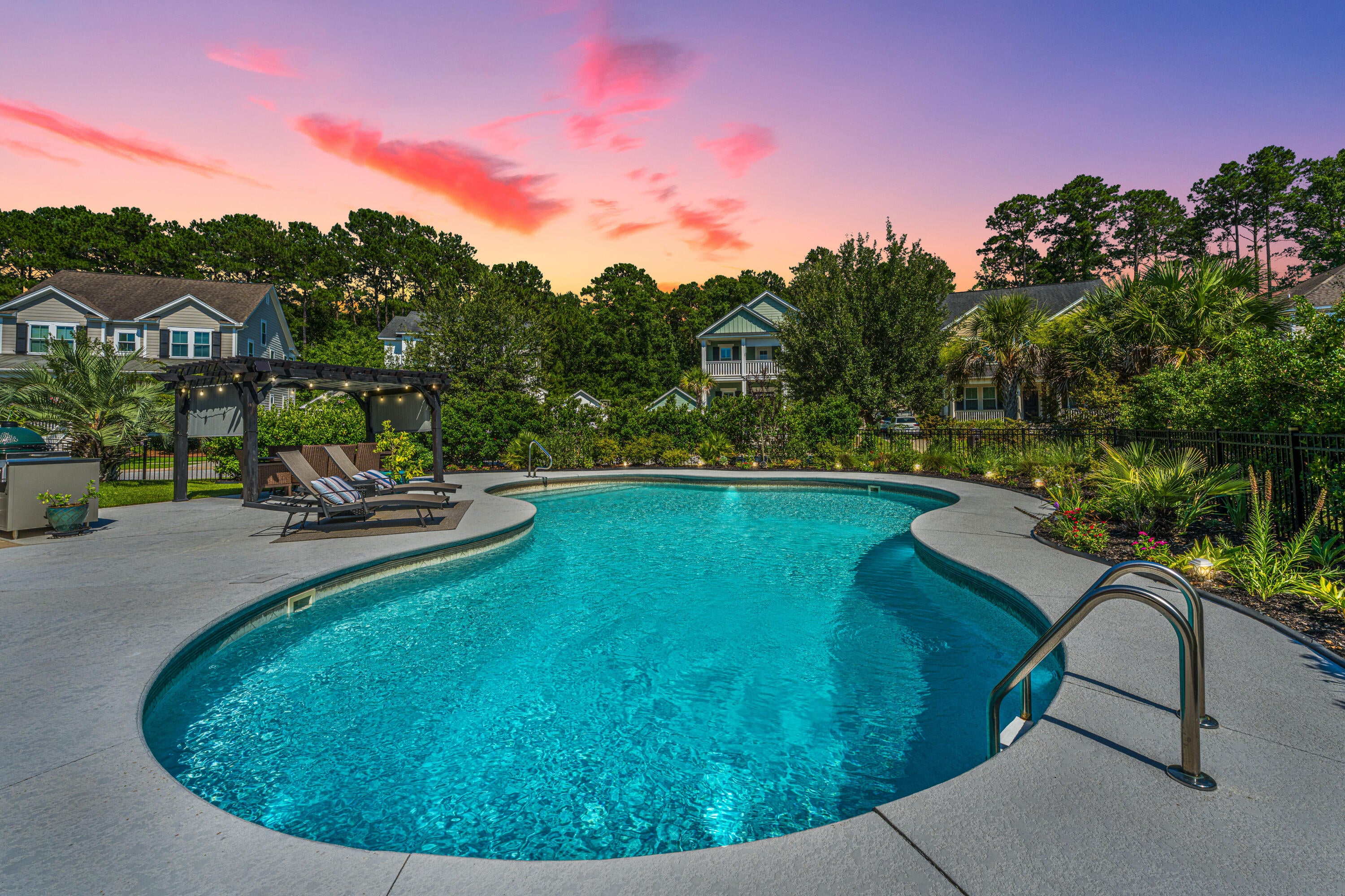 1466 Hollenberg Lane