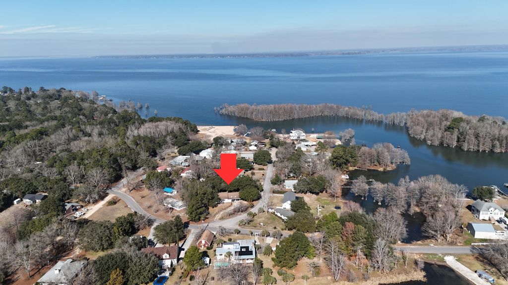 Photo of 323 Knott Drive, Eutawville, SC 29048 (MLS # 26002303)