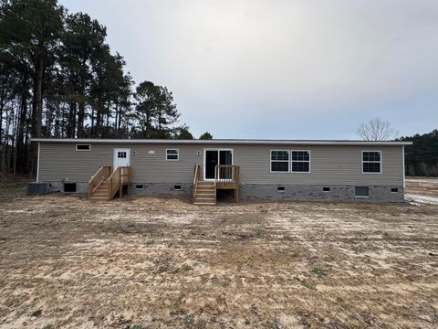 A home in Eutawville