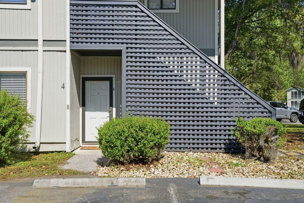Photo of 2745 Jobee Drive #Unit 204, Charleston, SC 29414 (MLS # 26008398)